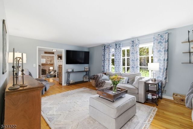 185 Thatchers Hill Rd, Raritan Twp., NJ 08822