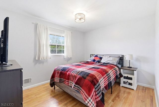 185 Thatchers Hill Rd, Raritan Twp., NJ 08822