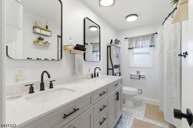185 Thatchers Hill Rd, Raritan Twp., NJ 08822
