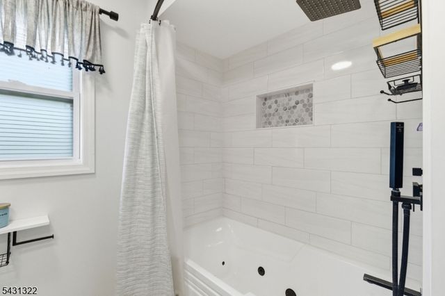 185 Thatchers Hill Rd, Raritan Twp., NJ 08822