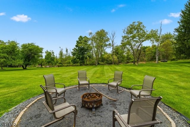 185 Thatchers Hill Rd, Raritan Twp., NJ 08822