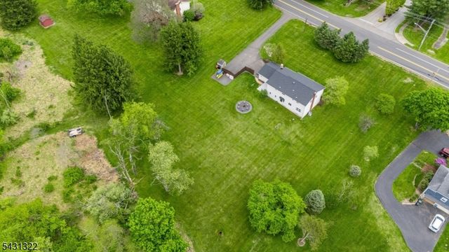 185 Thatchers Hill Rd, Raritan Twp., NJ 08822