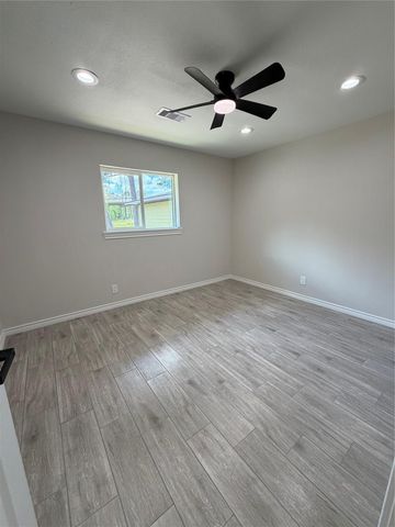 28316 E Hardy Road, Spring, TX 77373