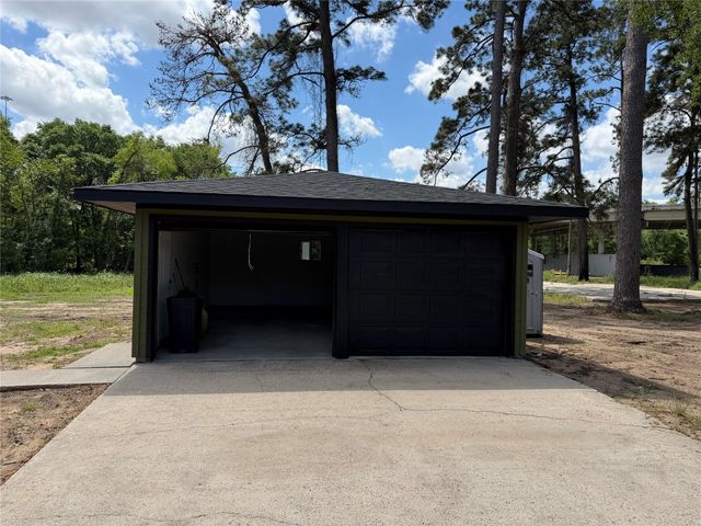 28316 E Hardy Road, Spring, TX 77373