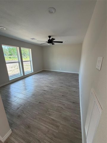 28316 E Hardy Road, Spring, TX 77373