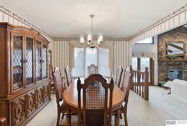2232 Park Place Drive, Fremont, NE 68025