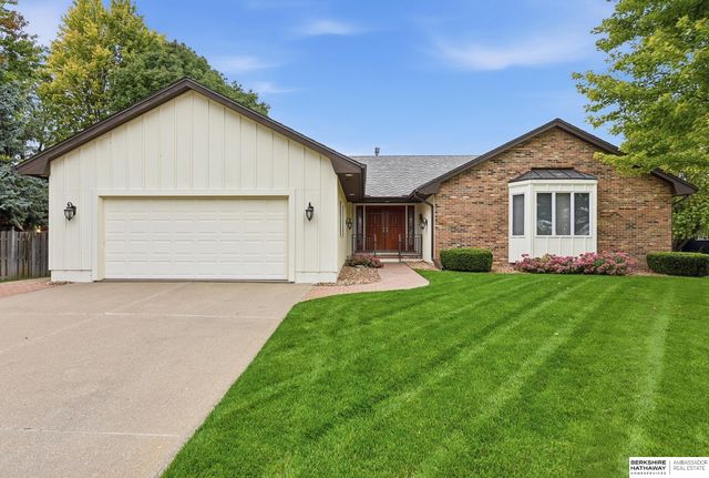 2232 Park Place Drive, Fremont, NE 68025