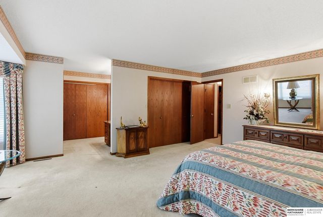 2232 Park Place Drive, Fremont, NE 68025