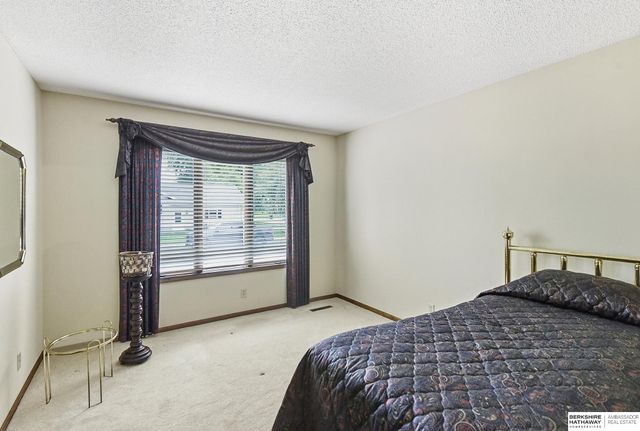 2232 Park Place Drive, Fremont, NE 68025