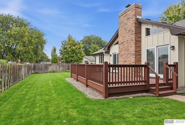 2232 Park Place Drive, Fremont, NE 68025