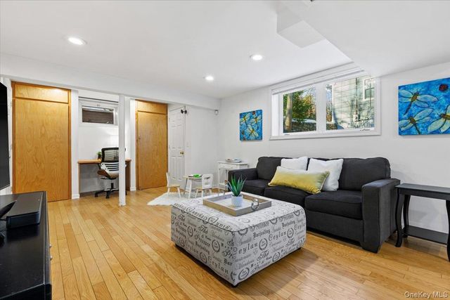 196 Old Army Road, Scarsdale, NY 10583