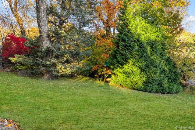 196 Old Army Road, Scarsdale, NY 10583