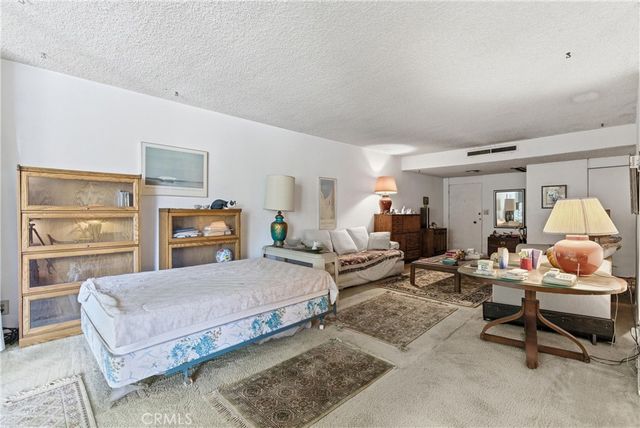 11044 Ophir Drive 406, Los Angeles, CA 90024