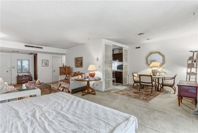 11044 Ophir Drive 406, Los Angeles, CA 90024