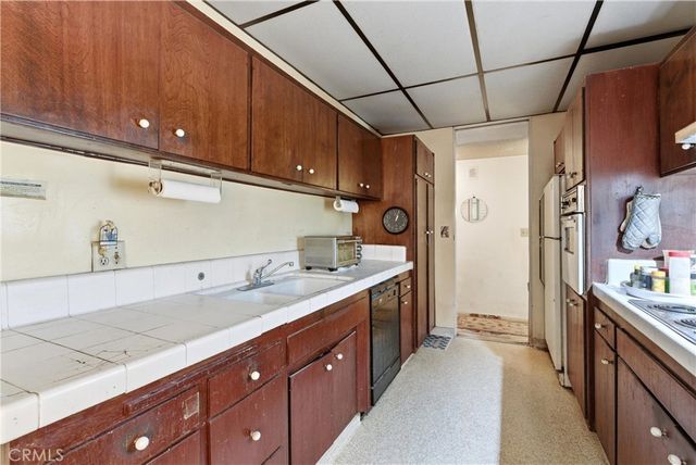 11044 Ophir Drive 406, Los Angeles, CA 90024