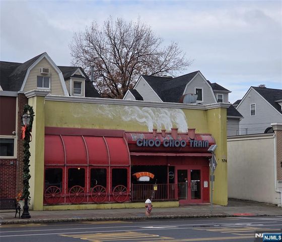 374 Broad Avenue, Leonia, NJ 07605