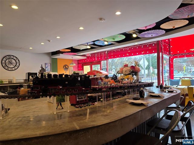 374 Broad Avenue, Leonia, NJ 07605