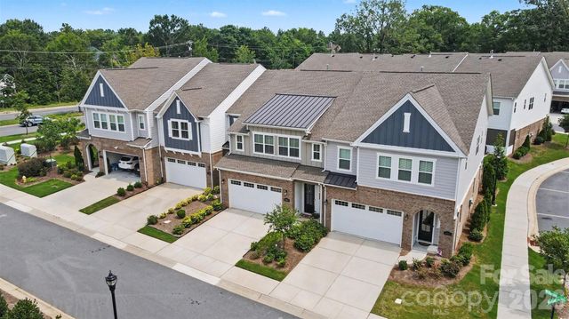3019 Wittering Drive, Charlotte, NC 28226