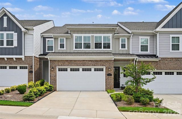 3019 Wittering Drive, Charlotte, NC 28226