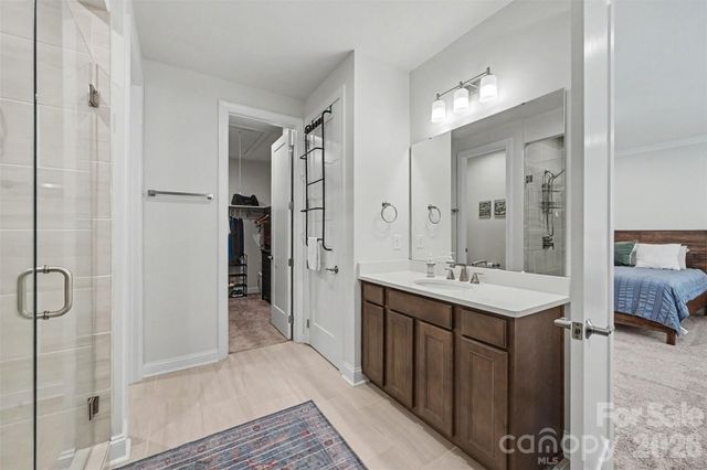 3019 Wittering Drive, Charlotte, NC 28226