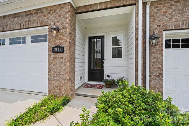 3019 Wittering Drive, Charlotte, NC 28226
