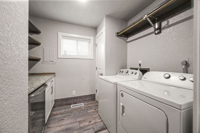608 NW K Street, Bentonville, AR 72712