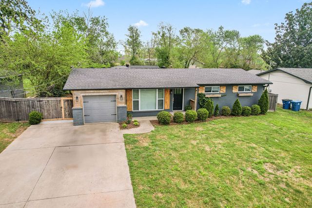 608 NW K Street, Bentonville, AR 72712