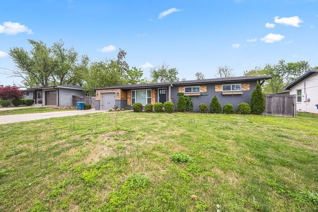608 NW K Street, Bentonville, AR 72712