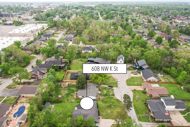 608 NW K Street, Bentonville, AR 72712