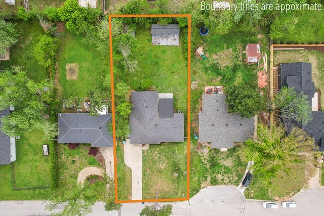 608 NW K Street, Bentonville, AR 72712