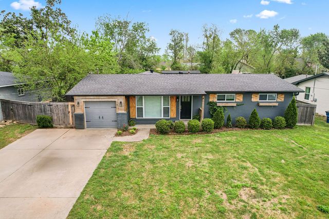 608 NW K Street, Bentonville, AR 72712