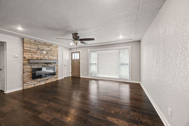608 NW K Street, Bentonville, AR 72712