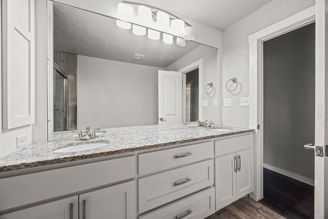 608 NW K Street, Bentonville, AR 72712