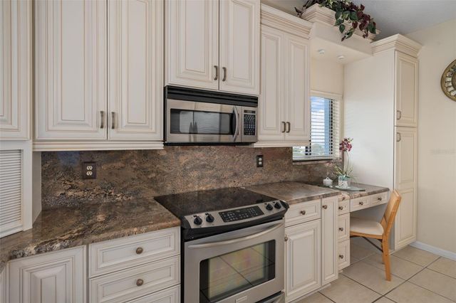 4620 BAY BOULEVARD 1158, Port Richey, FL 34668