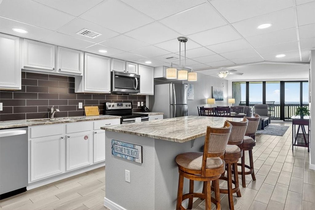 1000 Lantana Dr 403, Port Aransas, TX 78373 — photo 3