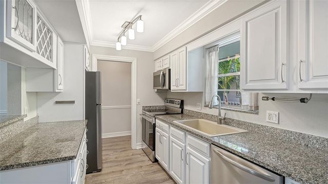 3360 S OSPREY AVENUE 209B, Sarasota, FL 34239