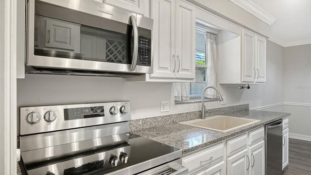 3360 S OSPREY AVENUE 209B, Sarasota, FL 34239