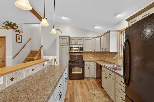 11403 Rita Drive, Middleville, MI 49333