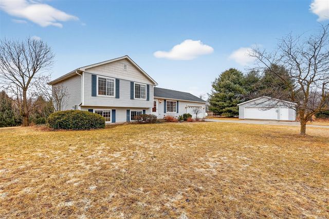 11403 Rita Drive, Middleville, MI 49333