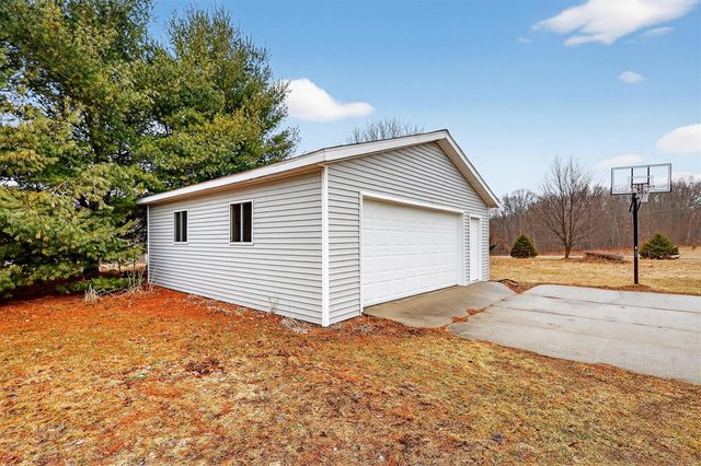 11403 Rita Drive, Middleville, MI 49333