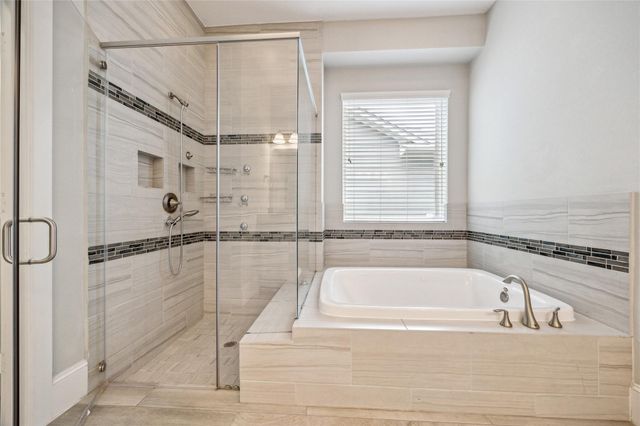 5121 Allen Cay Drive, Texas City, TX 77590