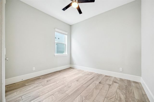 5121 Allen Cay Drive, Texas City, TX 77590