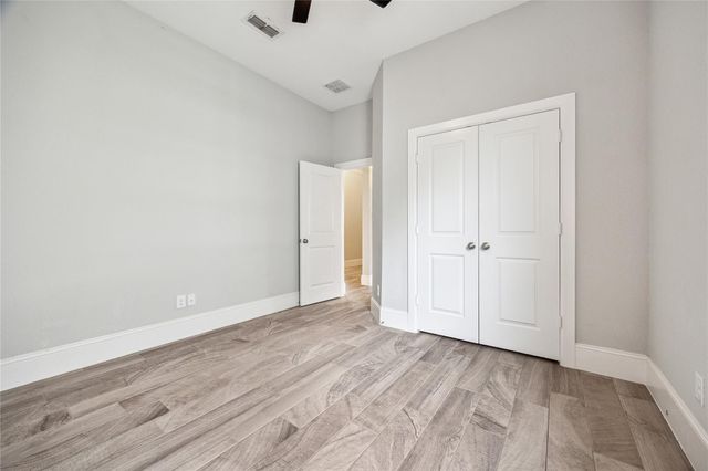 5121 Allen Cay Drive, Texas City, TX 77590