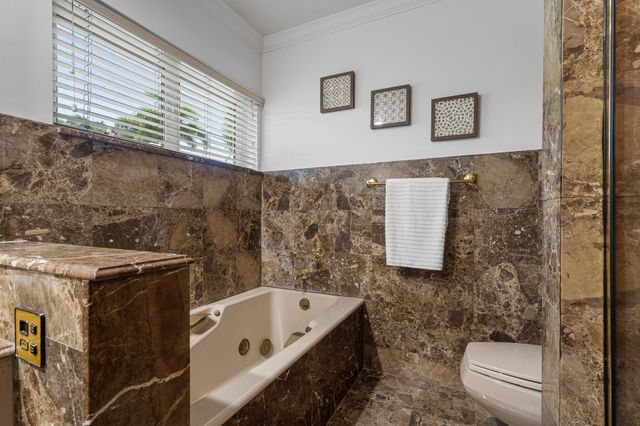 57 Cayuga Road, Sea Ranch Lakes, FL 33308