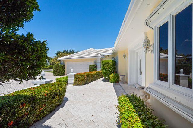 57 Cayuga Road, Sea Ranch Lakes, FL 33308