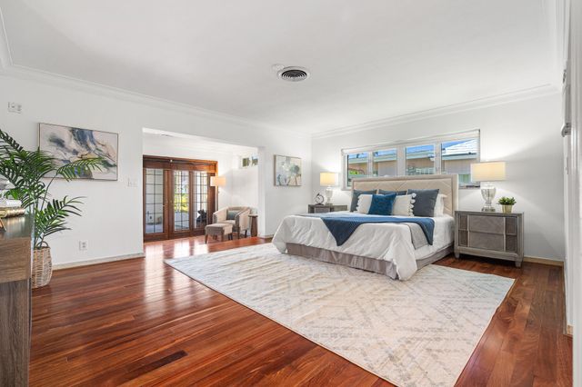 57 Cayuga Road, Sea Ranch Lakes, FL 33308