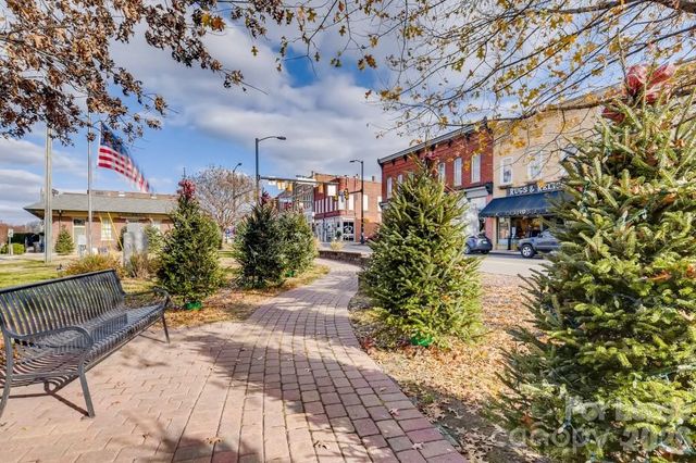 503 N Church Street, Mooresville, NC 28115