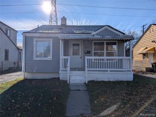 305 South Boulevard, Pontiac, MI 48341