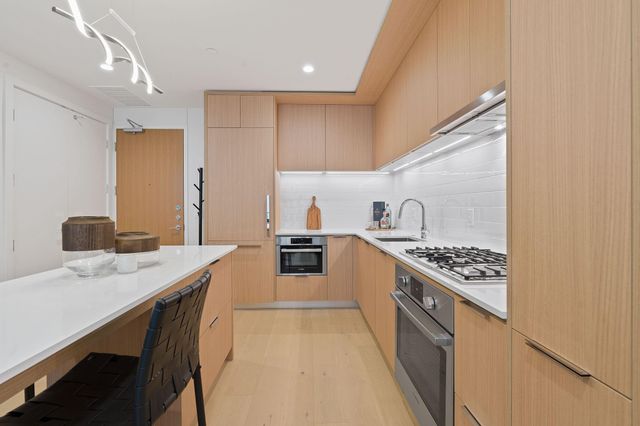 44 East Ave 1902, Austin, TX 78701