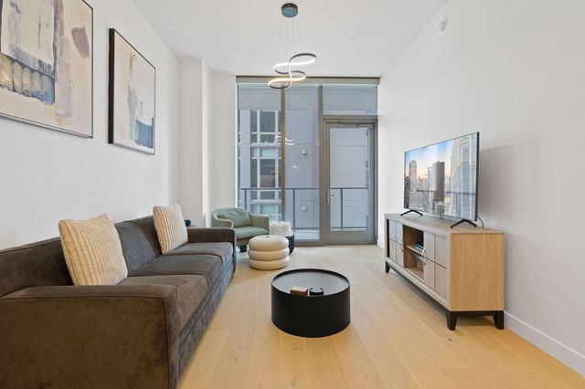 44 East Ave 1902, Austin, TX 78701